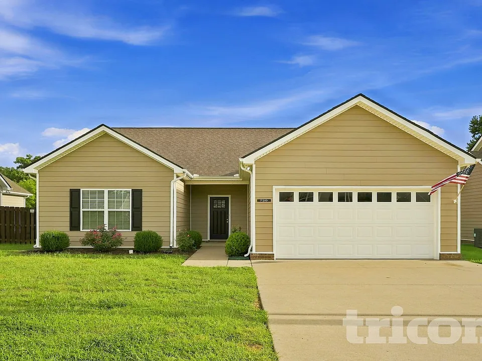 729 W Coker Way
