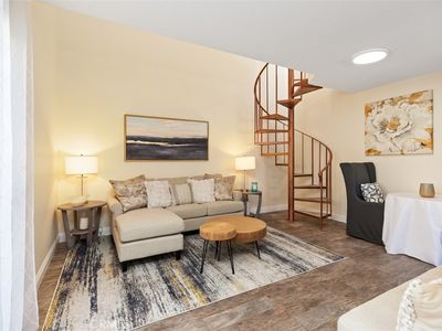 23276 La Mar APT A, Mission Viejo, CA, 92691