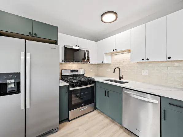 5616 N Washtenaw Ave, Chicago, IL