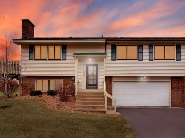 3684 118th Ln NW, Coon Rapids, MN 55433