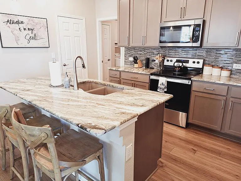 7911 Libretto Ln — Photo 15