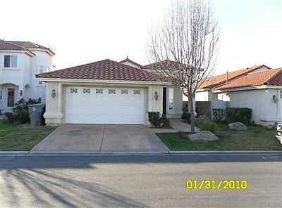 Home for Sale in Madera, California $169,900