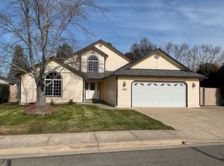 550 Mitchell Way, Central Point, OR 97502