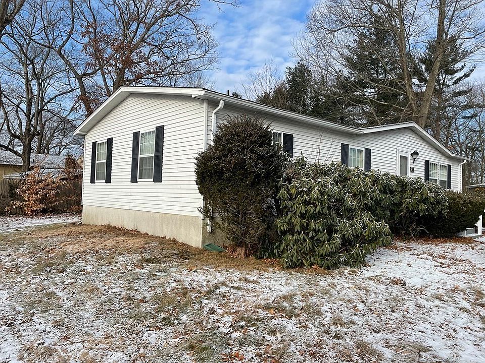 18 Canterbury Ln, Rockland, MA 02370 Zillow
