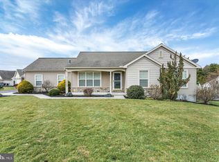 857 Walnut Crest Dr, Lebanon, PA 17046