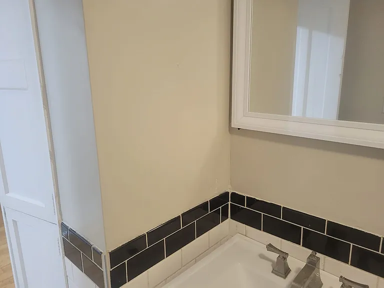 285 Lark St #1 — Photo 11