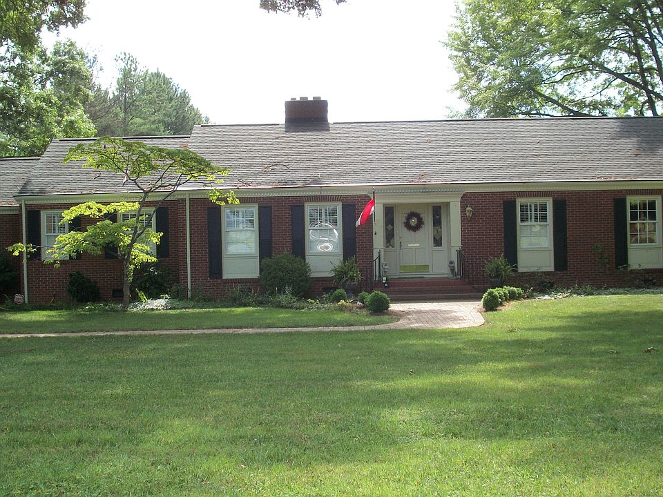 1st image of 206 Edgemont Dr