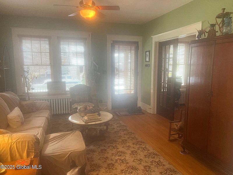 3rd image of 302 6th Avenue
