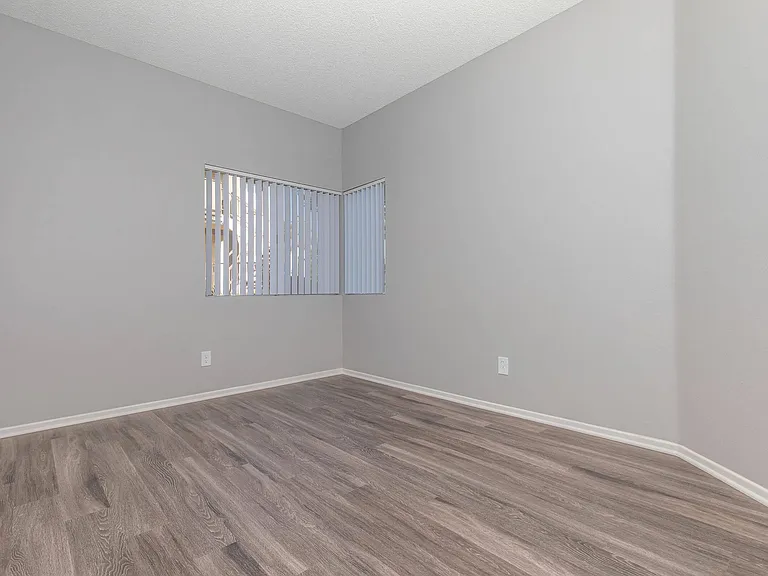 Club Pacifica Apartment Homes — Photo 42