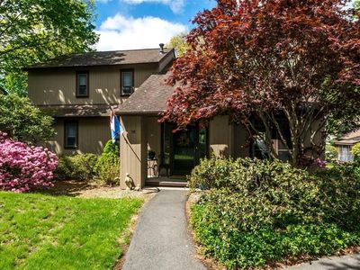 38 Byron Dr #246A, Avon, CT, 06001
