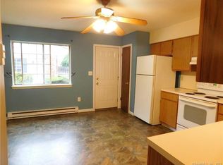 975 Meriden Rd APT 112, Waterbury, CT 06705