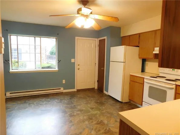 975 Meriden Road #112, Waterbury, CT 06705