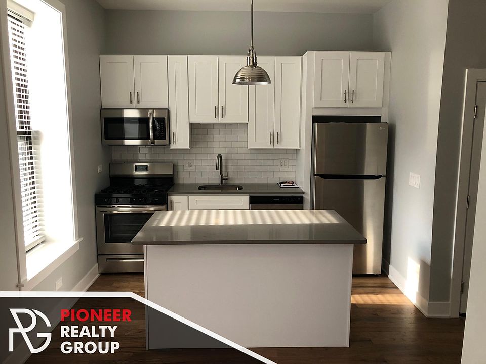 1st image of 356 W Dickens Ave #2SW