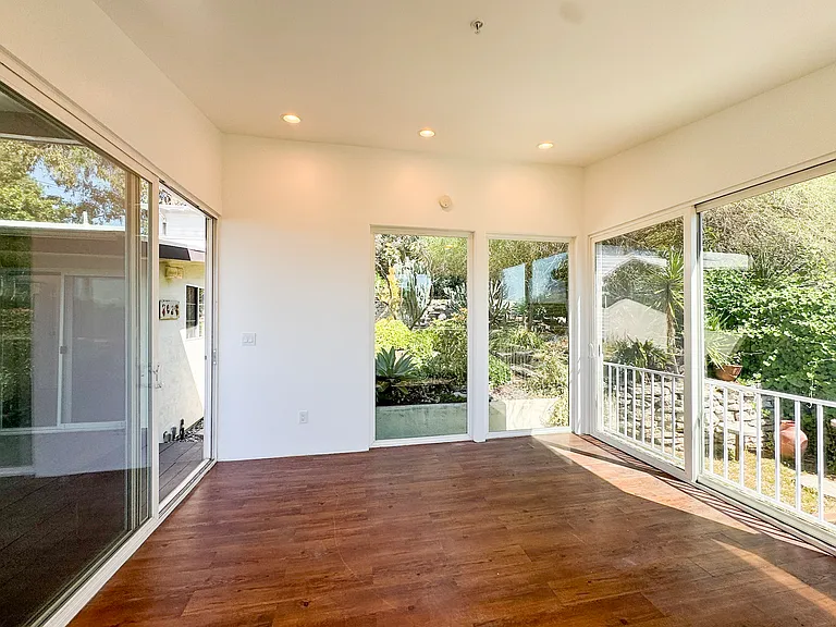 3050 Knob Dr — Photo 39