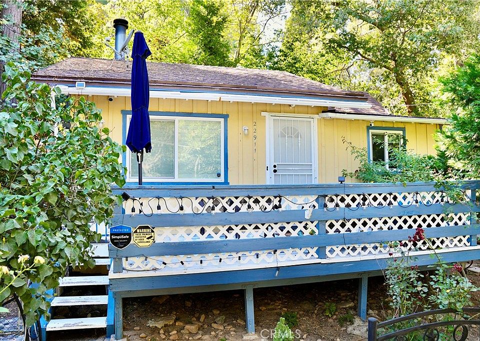 1st image of 22911 Redwood Way