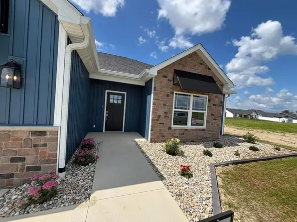 1525 Prairie Dr, Kokomo, IN 46902