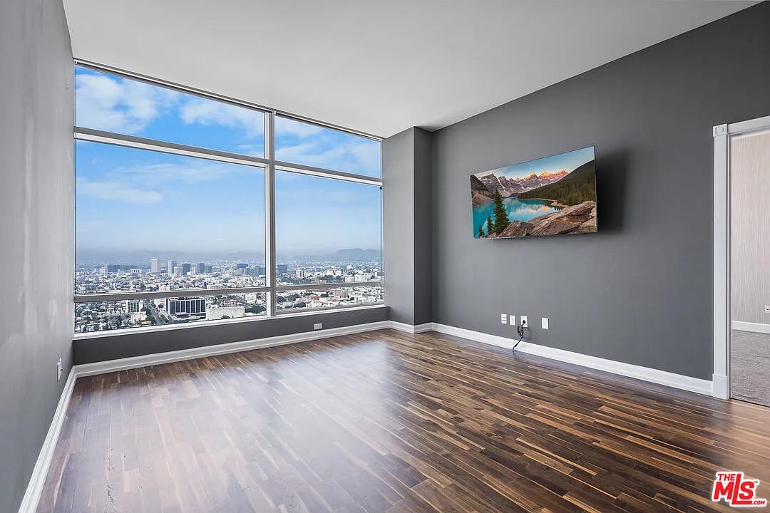 1 bed, 2.0 bath, 1140 sqft, $5,199 — Photo 1