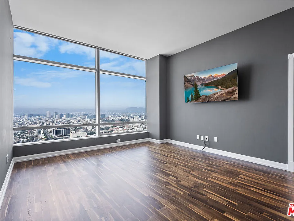 900 W Olympic Blvd #38F