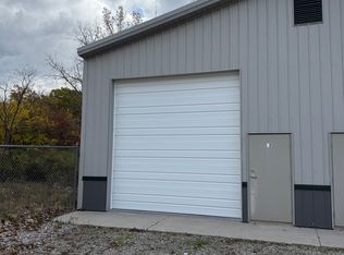 211 E Palm Dr #13, Syracuse, IN 46567