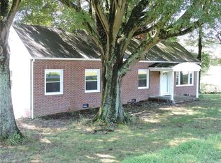 242 Tom Jones Rd, Ararat, NC 27007