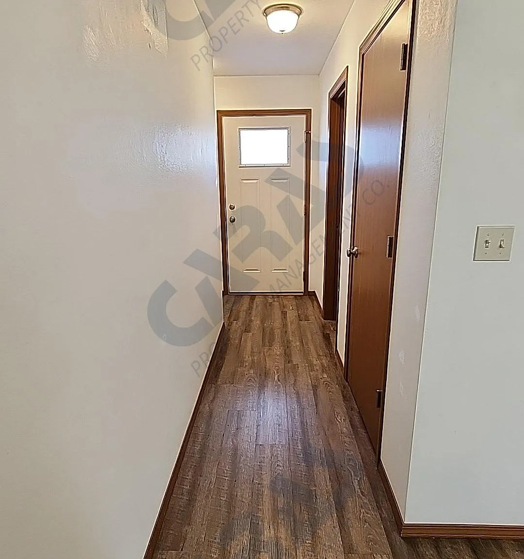 3 bed, 2.5 bath, 1200 sqft, $1,600 — Photo 4