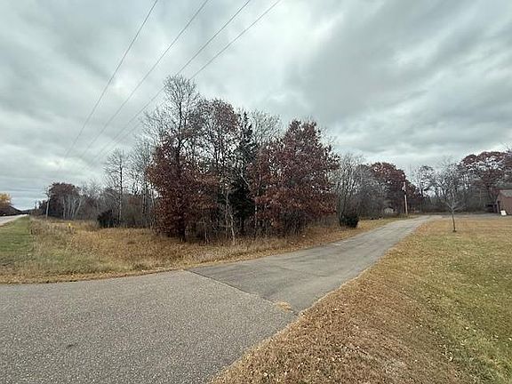 4th image of 223XX Cedar Dr NW