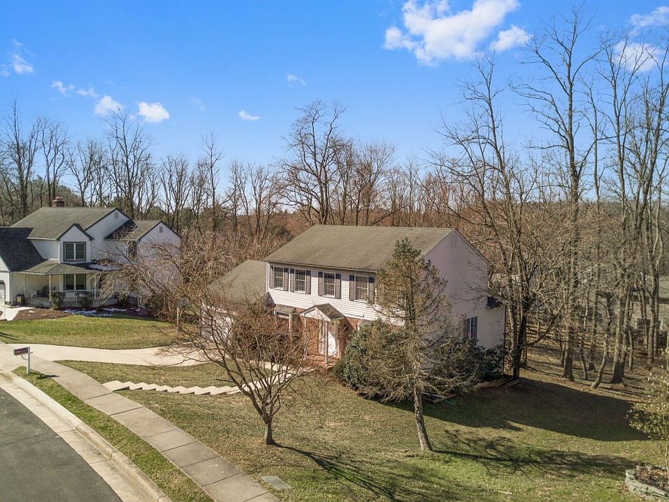 1st image of 21 E Mill Station Dr