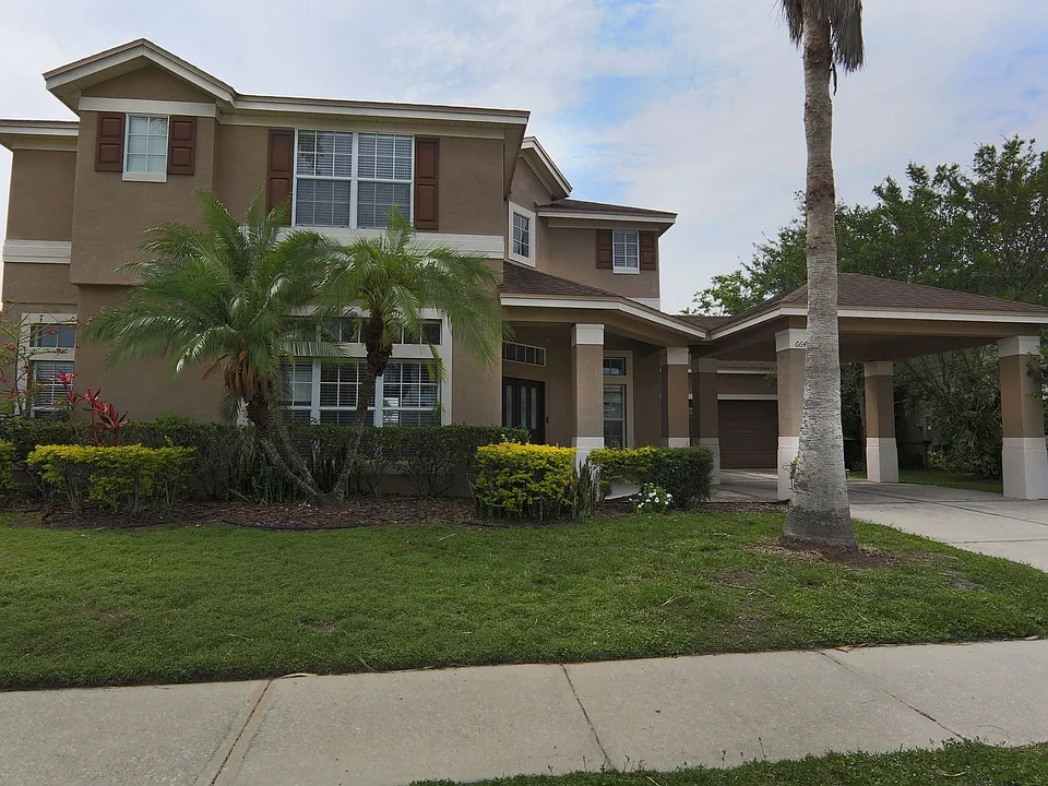664 Cedar Forest Cir