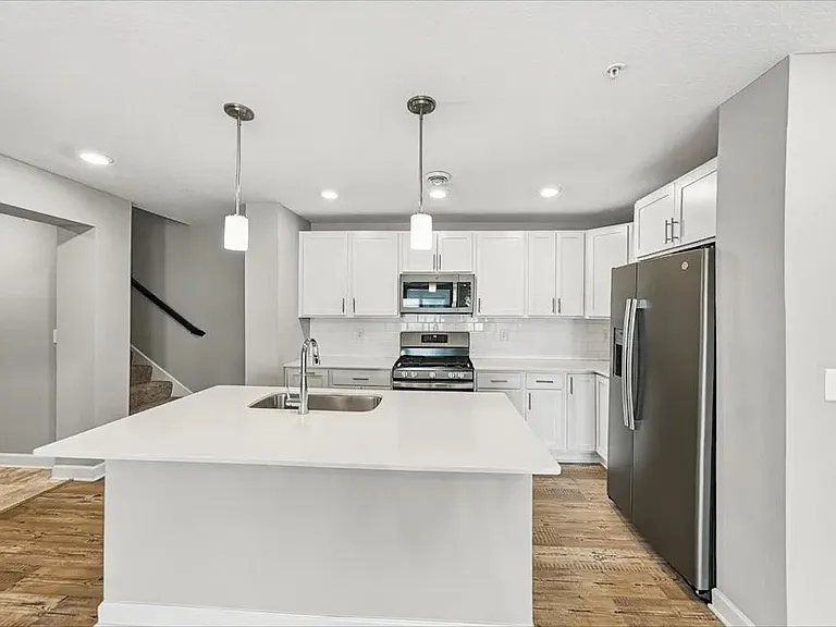 10948 Yalta St #C — Photo 3