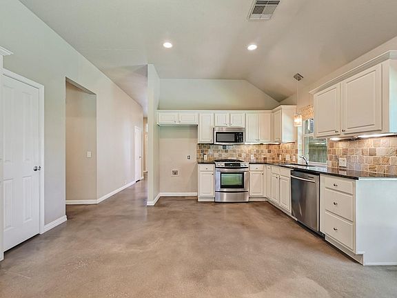 5th image of 4800 Senora Creek Ct