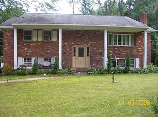 1032 Vrooman Ave, Niskayuna, NY 12309