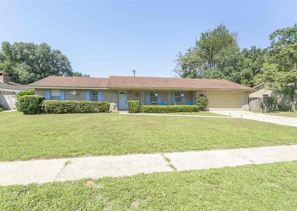 1st image of 8135 Fordham Dr