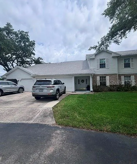 5301 White Cliff Ln #1004 — Photo 1