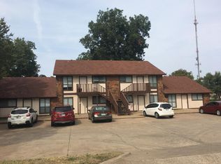 417 Chartrand Ave APT F, Edmond, OK 73034