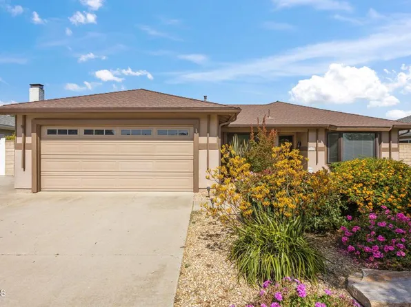 2040 Olga St, Oxnard, CA 93036