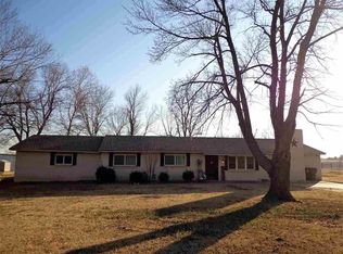 7000 Rhgato Acres Rd, Ponca City, OK 74604