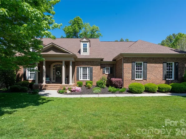 10106 Enfield Ct, Fort Mill, SC 29715