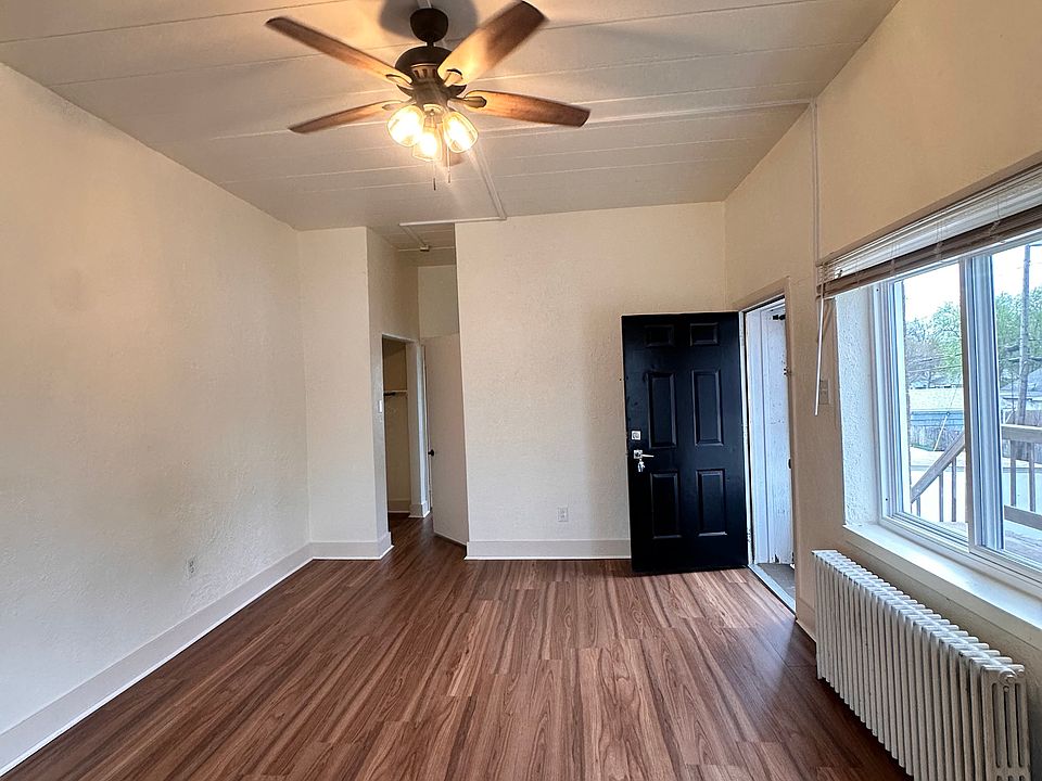 1st image of 4114 Secor Rd APT B