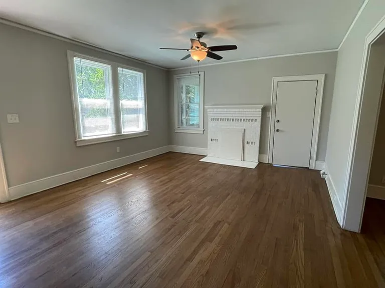 3303 Abingdon Rd — Photo 3