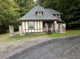 605 E Shore Dr, Ithaca, NY 14850