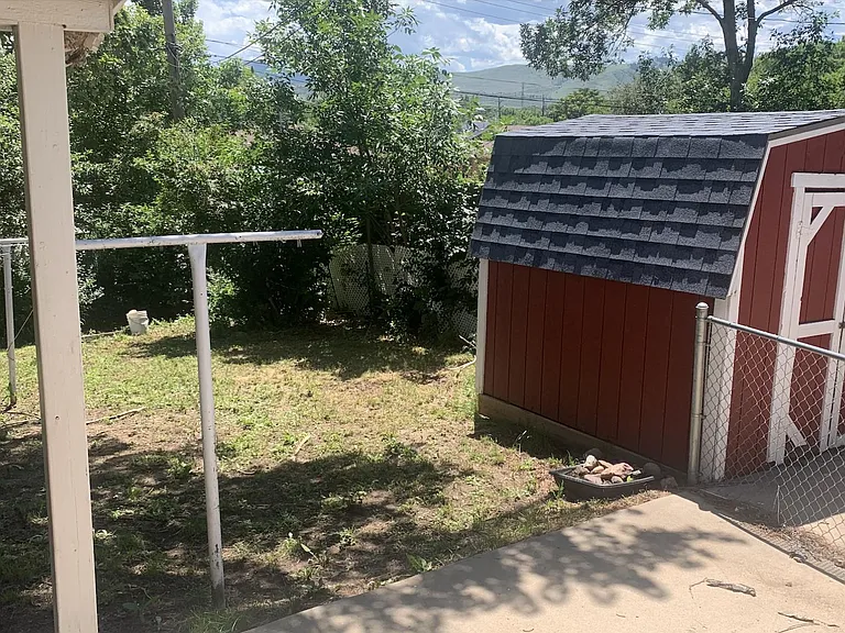 W 13th Pl — Photo 15