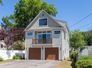 25 Emerald Ave, Hampton, NH 03842