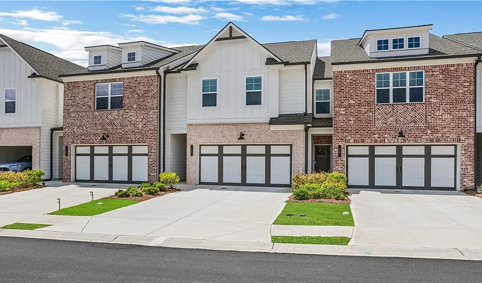 18 Depot Landing Rd