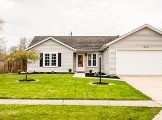 12718 Country Shoal Ln, Grabill, IN 46741