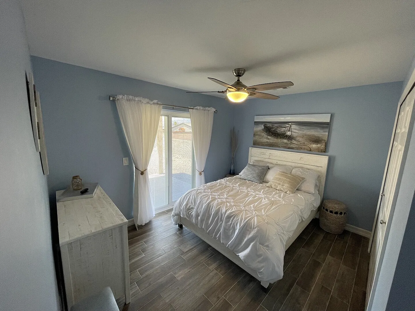 Newly Remodeled and Close to Downtown! — Photo 3