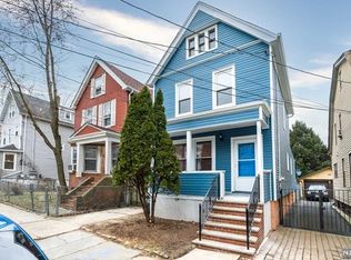 19 Garwood Pl, Irvington, NJ 07111
