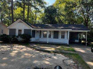 205 Stone St, Tupelo, MS 38801