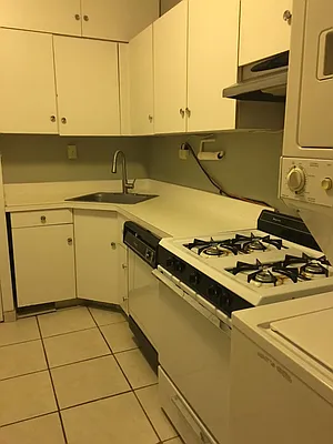 Rented by Eric Goodman Realty Corp | media 47