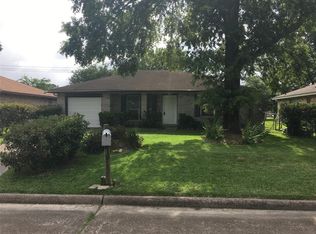 8615 Deep Valley Dr, Houston, TX 77044