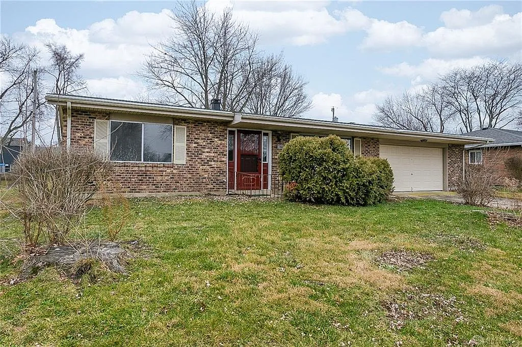 311 Highland Dr photo 1